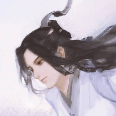 女子深夜洗澡后床上突现一米长蛇